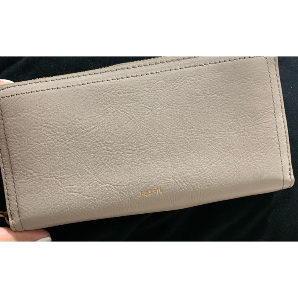 Fossil Wallet